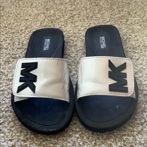 Michael Kors kids slip on